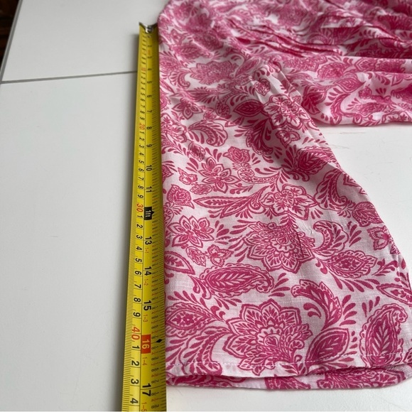 NWOT Counterparts Pink and White Paisley Floral V-Neck 3/4 Sleeve Top Blouse M - Picture 15 of 16